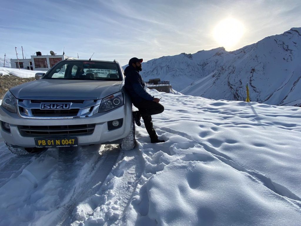 Self Drive Car Rental Service from Ludhiana to Leh